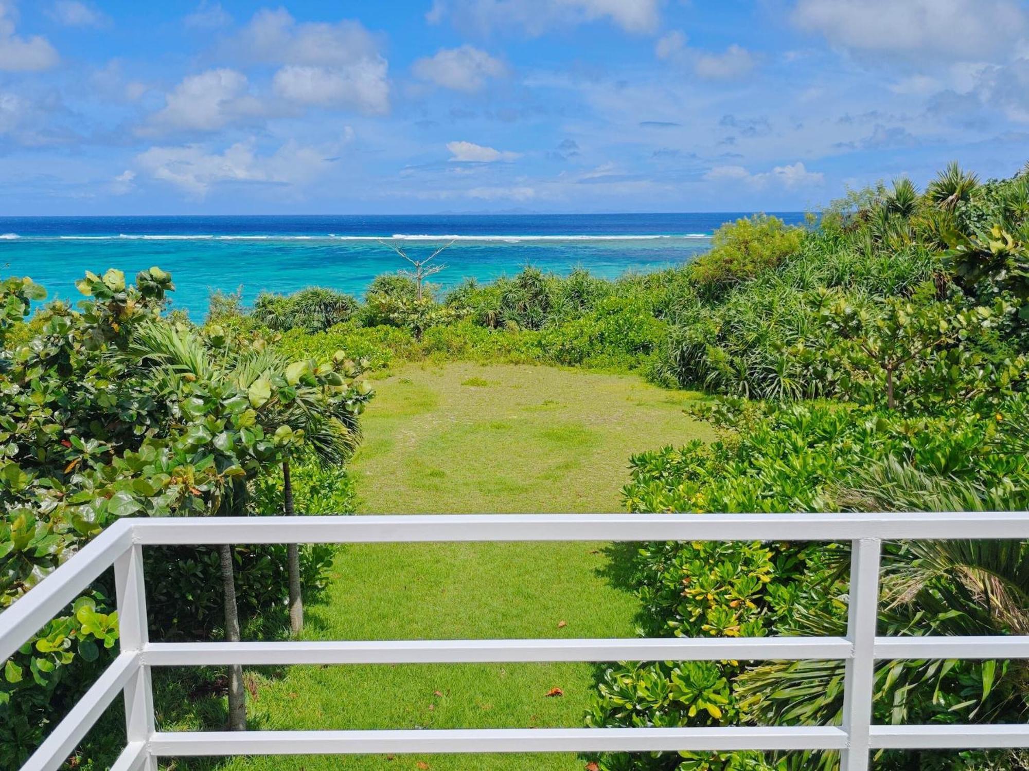 Nagahama Beach Resort Kanon Nakijin Pokoj fotografie